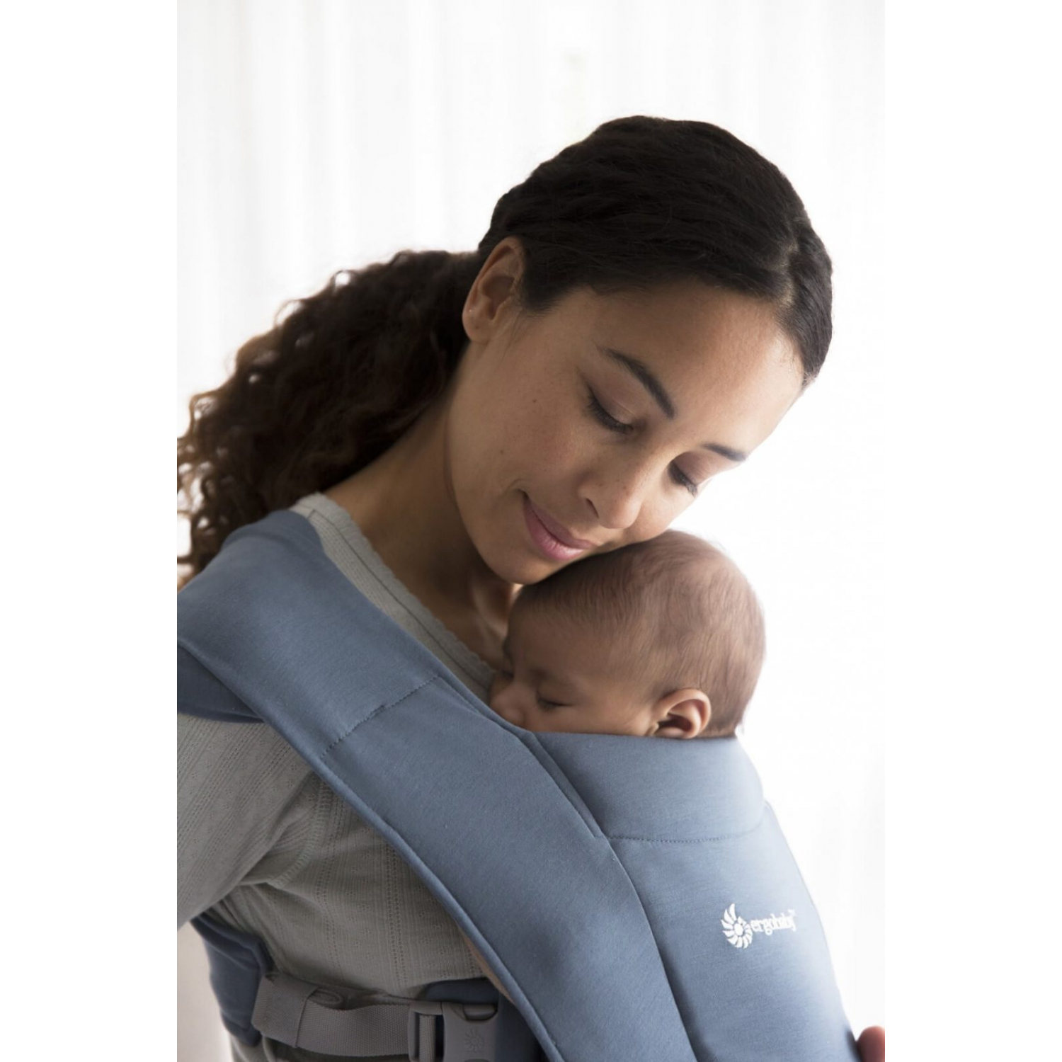 Ergobaby Embrace Oxford Blue Slingoteka онлайн магазин